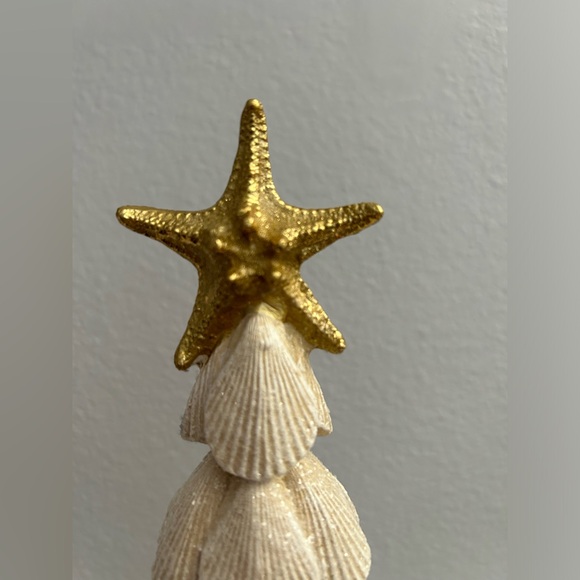 Frosted Seashell Christmas Tree With Gold Starfish Topper Beach Christmas NEW - Picture 5 of 5